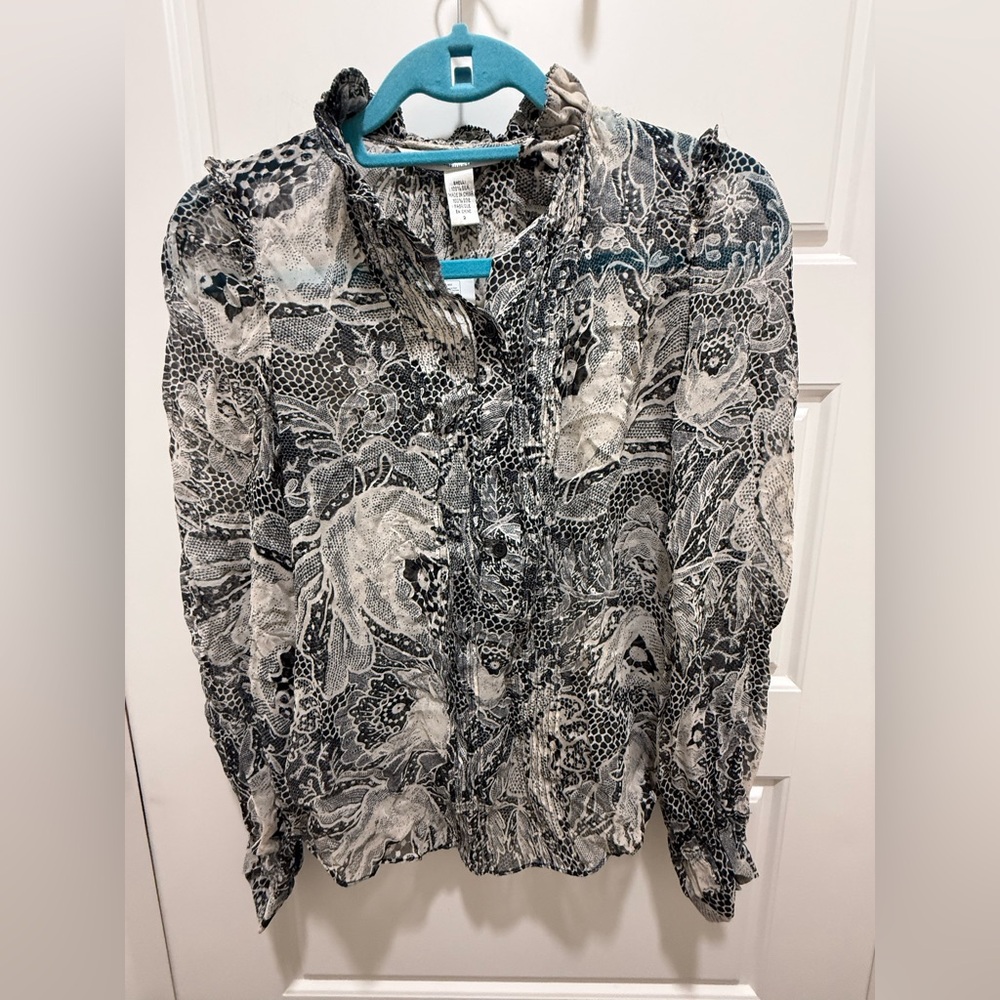 Diane Von Furstenberg. Black & White Sheer Silk Blouse. Size 2.